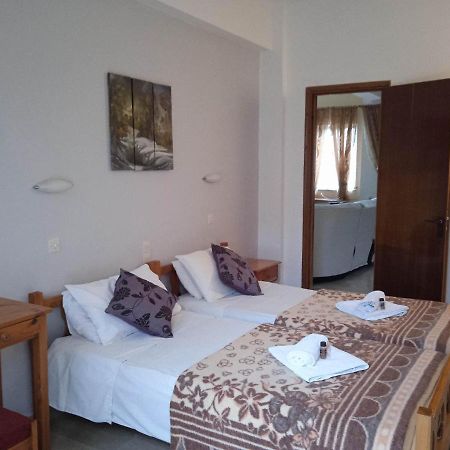 Villa Kaloudis Rooms Агиос Георгиос Екстериор снимка