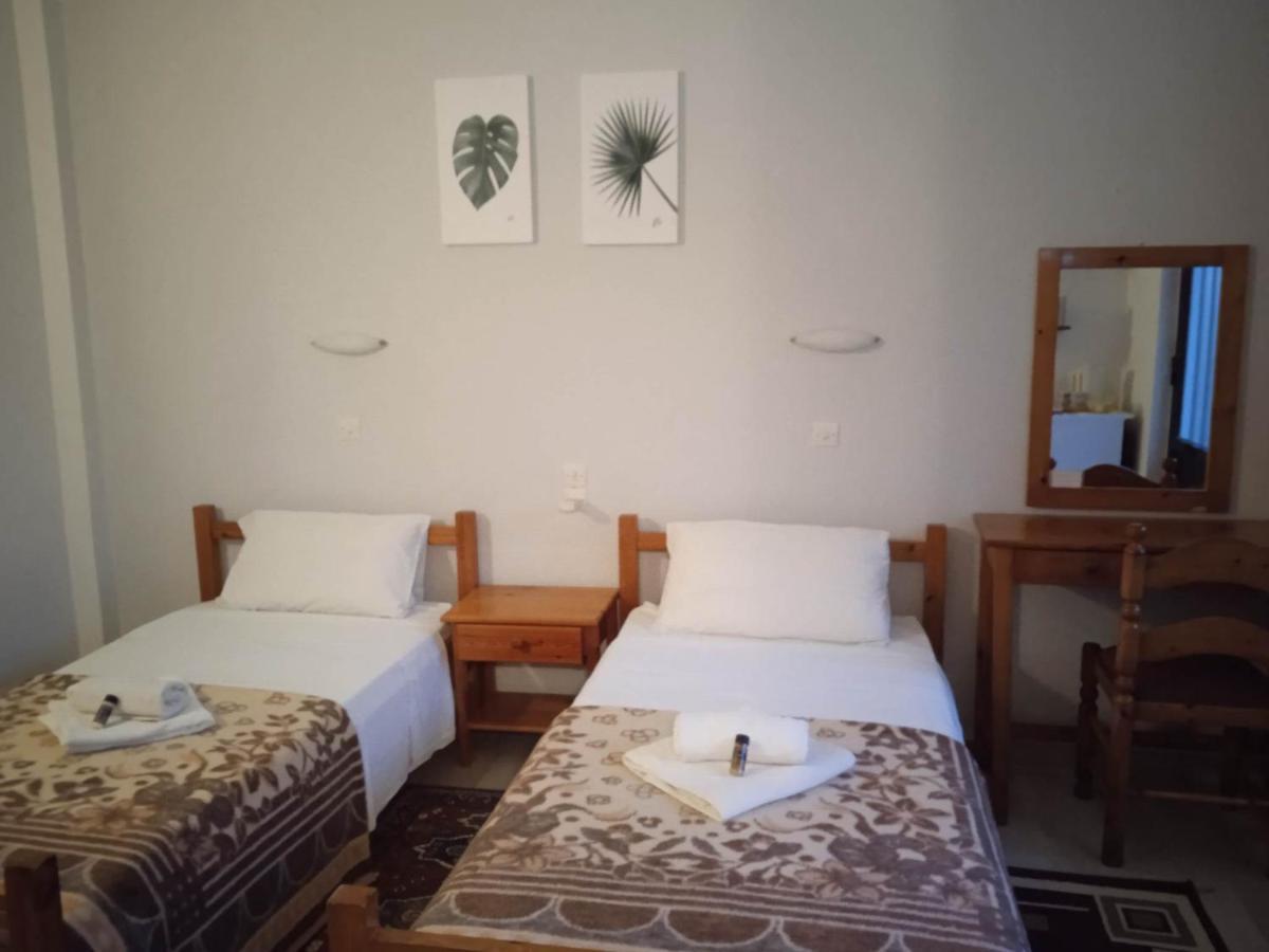 Villa Kaloudis Rooms Агиос Георгиос Екстериор снимка
