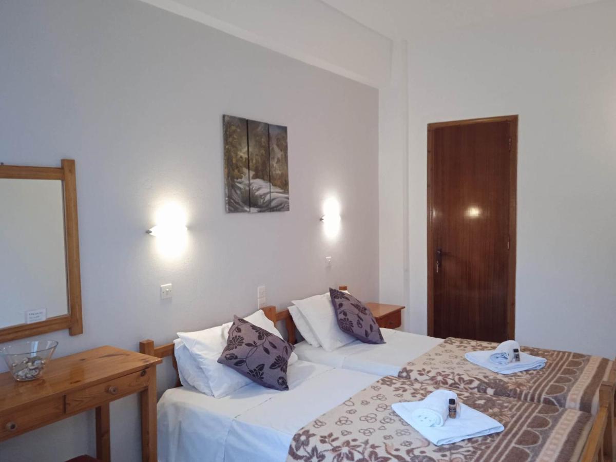 Villa Kaloudis Rooms Агиос Георгиос Екстериор снимка